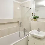 Host & - Turnstones Apartament