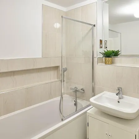 Host & - Turnstones Appartement